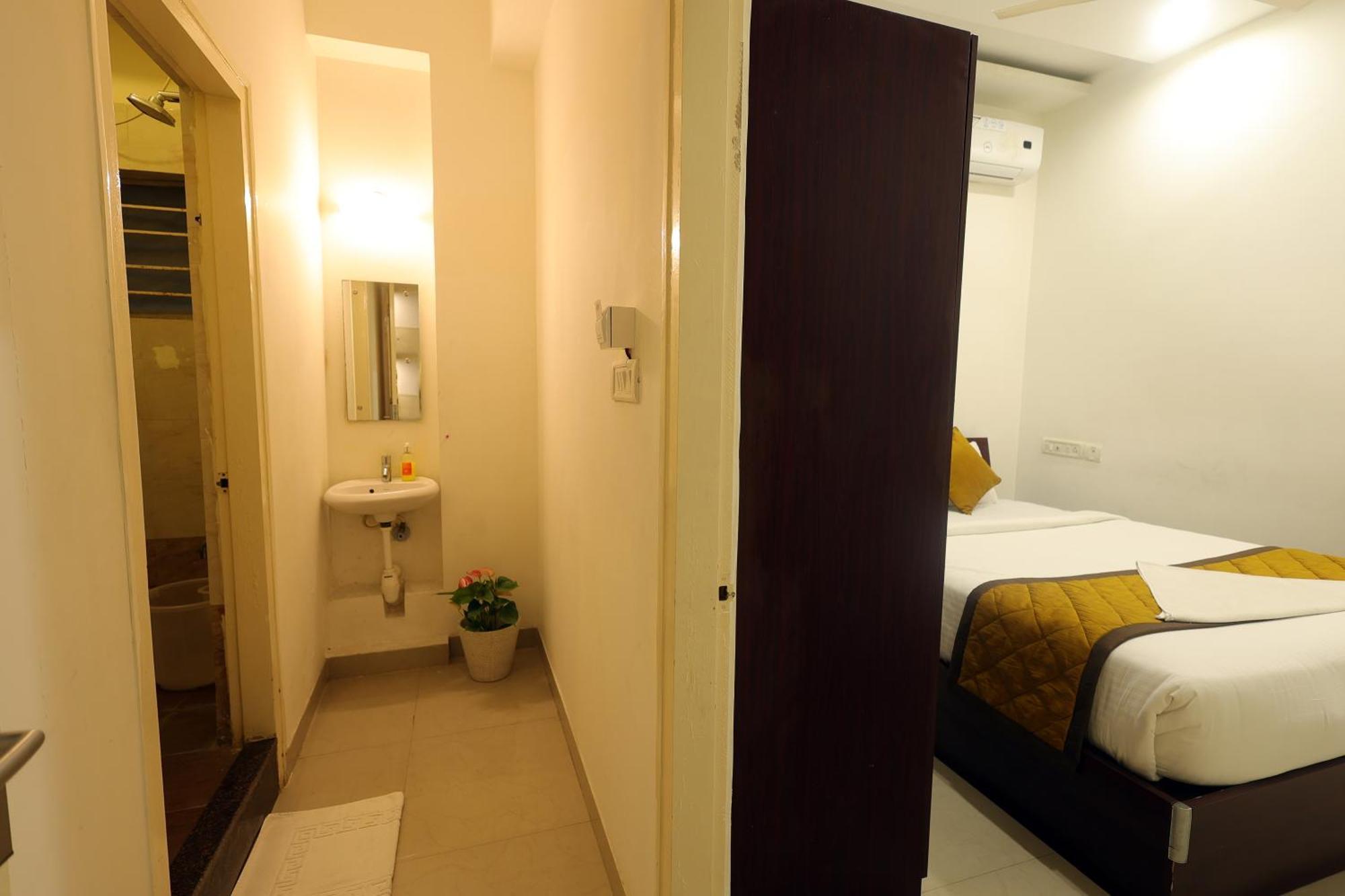 Arcade Inn Suites Bangalore Exterior foto
